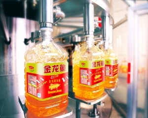 16家企业获质量奖背后的行业标杆 益海嘉里以全球标准锻造世界级安全餐桌